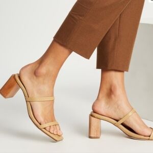 JAMES SMITH Sandal Heels